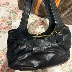Coach Vintage Kiss lock satchel